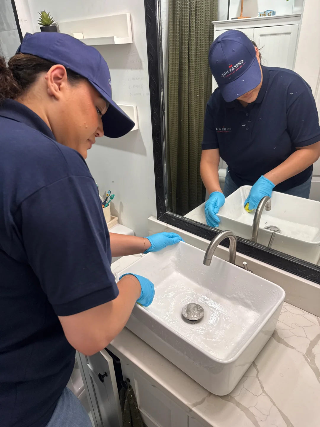 Sink cleaning